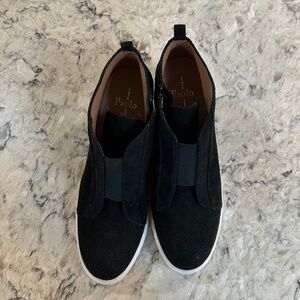 Línea Paolo suede boot wedges size 9
